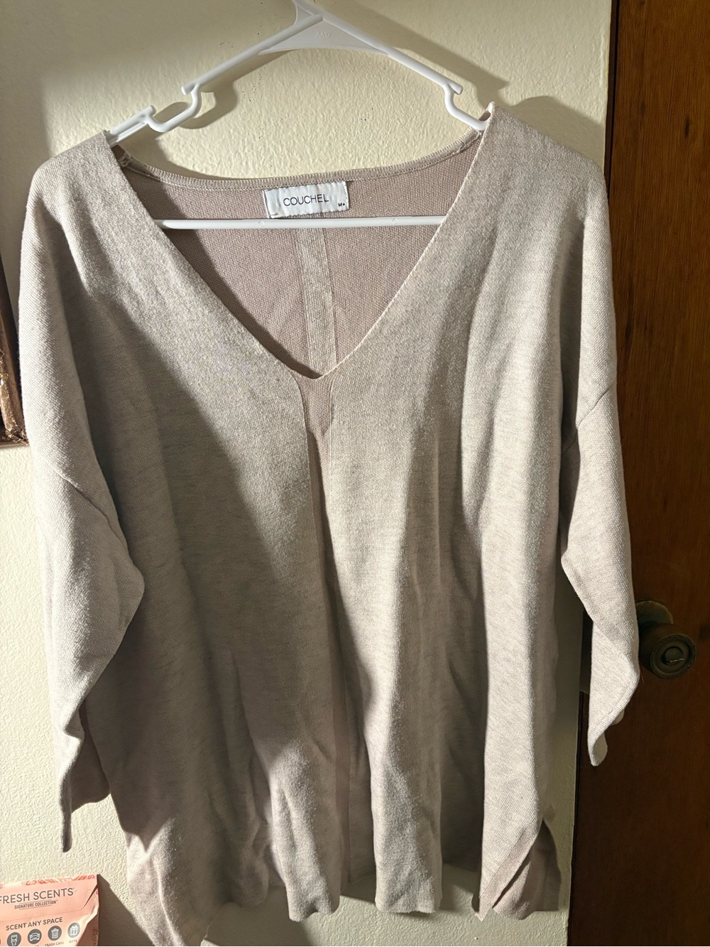 Women’s V-Neck Lightweight Sweater in Taupe
